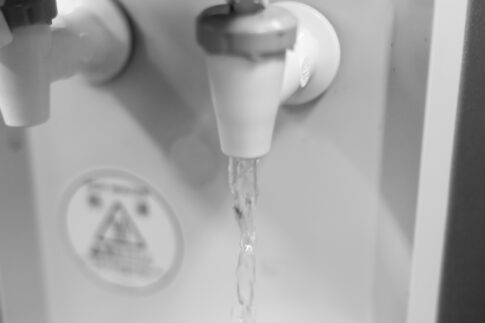 【解約方法】Loccaは本当に解約しにくい？手続き手順と注意点まとめ