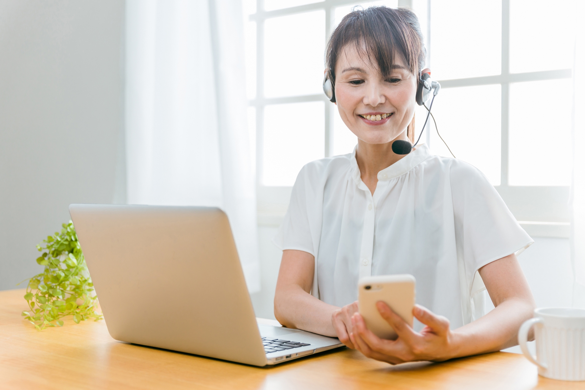 eサラダの解約方法を完全解説!ドコモ・au・ソフトバンク別の手順とMopita退会の注意点