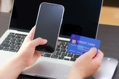 【解約方法】dカード GOLDの解約タイミングを1日でも間違えると年会費11,000円が消える！損しない解約手順を解説