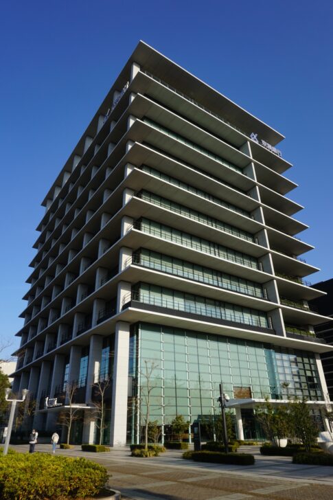 【解約方法】京葉銀VISAカードの解約手順完全ガイド｜17時を1分でも過ぎると電話が通じない？Vpassと電話の正しい手続き方法と解約後の保険失効